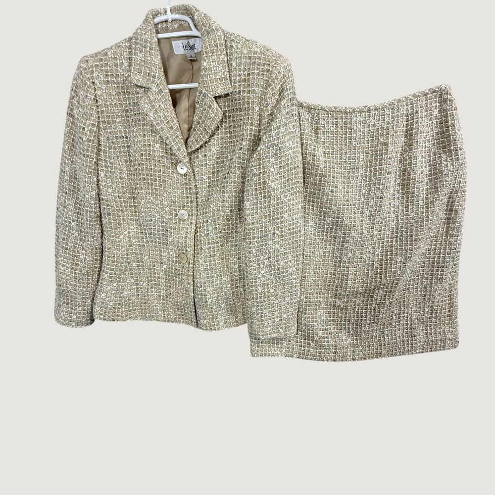 Le Suit Womens 8 Beige Gold Tweed Skirt Suit Set Blazer Pencil Skirt Metallic